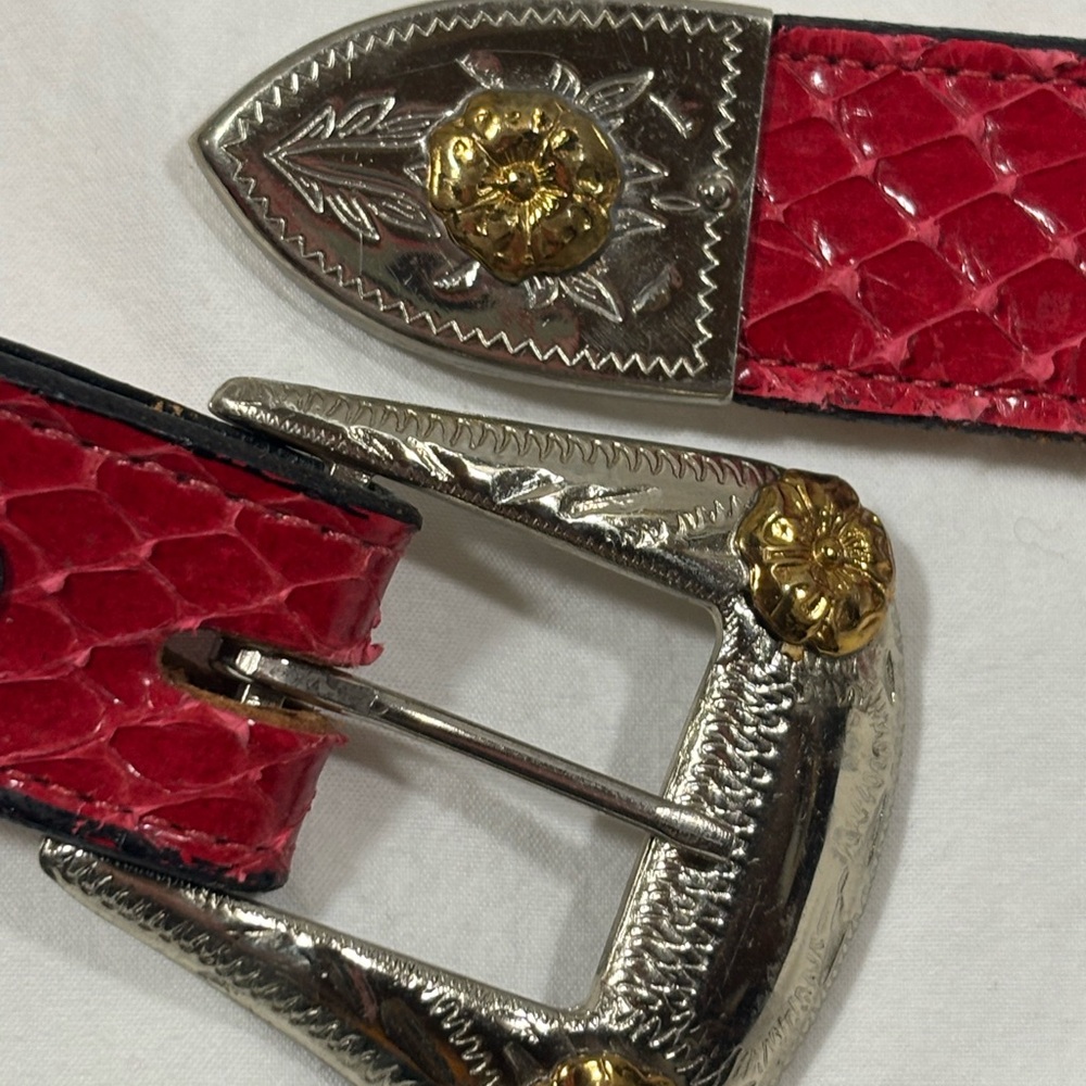 Justin Boots Genuine Snake Leather Belt size 28 - Picture 2 of 6